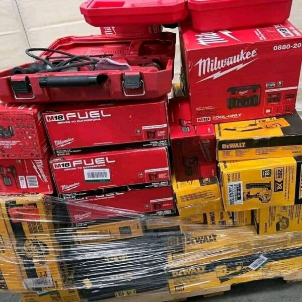 Mixed DeWALT and Milwaukee tools pallets - Image 3